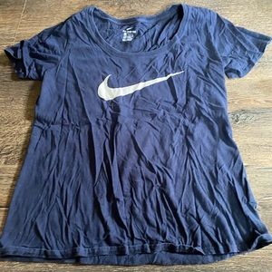 Women’s blue Nike shirt